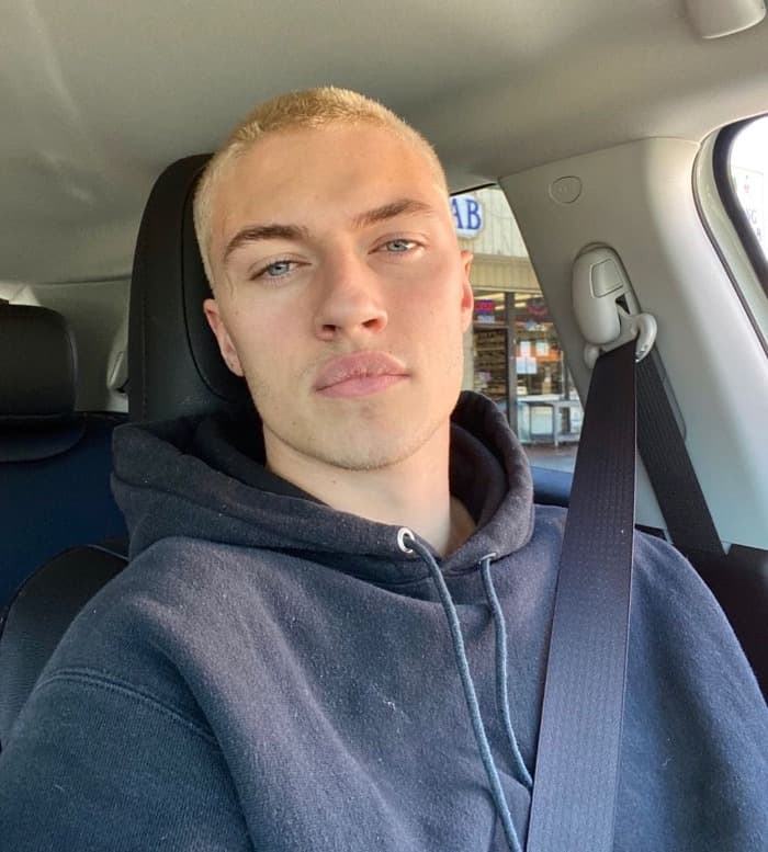 Lucky Blue Smith short Hair