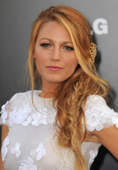 Blake Lively's Messy twisted fishtail braid