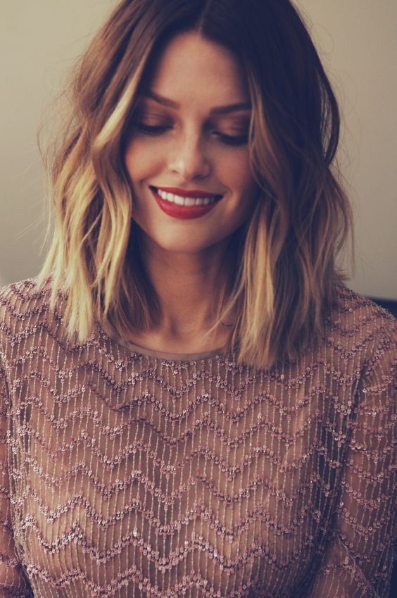 30 Inspiring Medium Bob Hairstyles:  Mob Haircuts