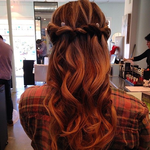 20 Ultra-pretty Waterfall Hairstyles