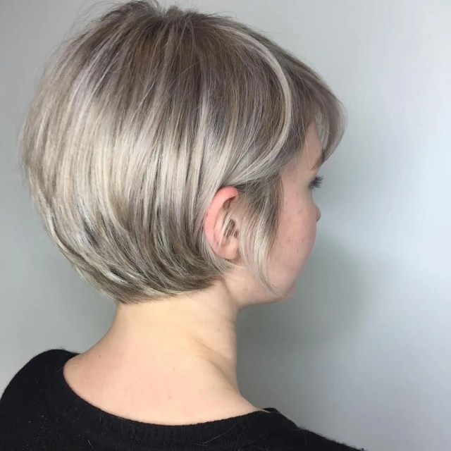 40 Most Flattering Bob Hairstyles for Round Faces