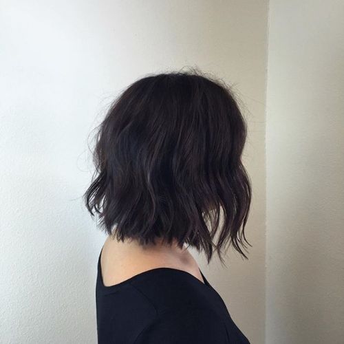 black hair ideas - the soft wavy bob cut