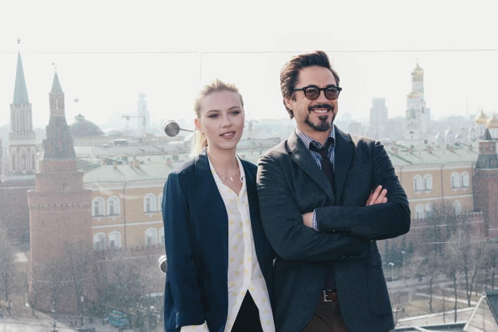 On April 17, 2012, Scarlett Johansson and Robert Downey Jr. were at The Avengers Premiere photocall at the rooftop of The Ritz-Carlton hotel. Johansson wore a smart casual outfit with her classy blond ponytail with highlights.