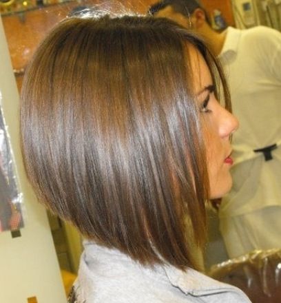 Best Graduated Angled Bob Haircut - Side View of Angled Bob Hairstyle