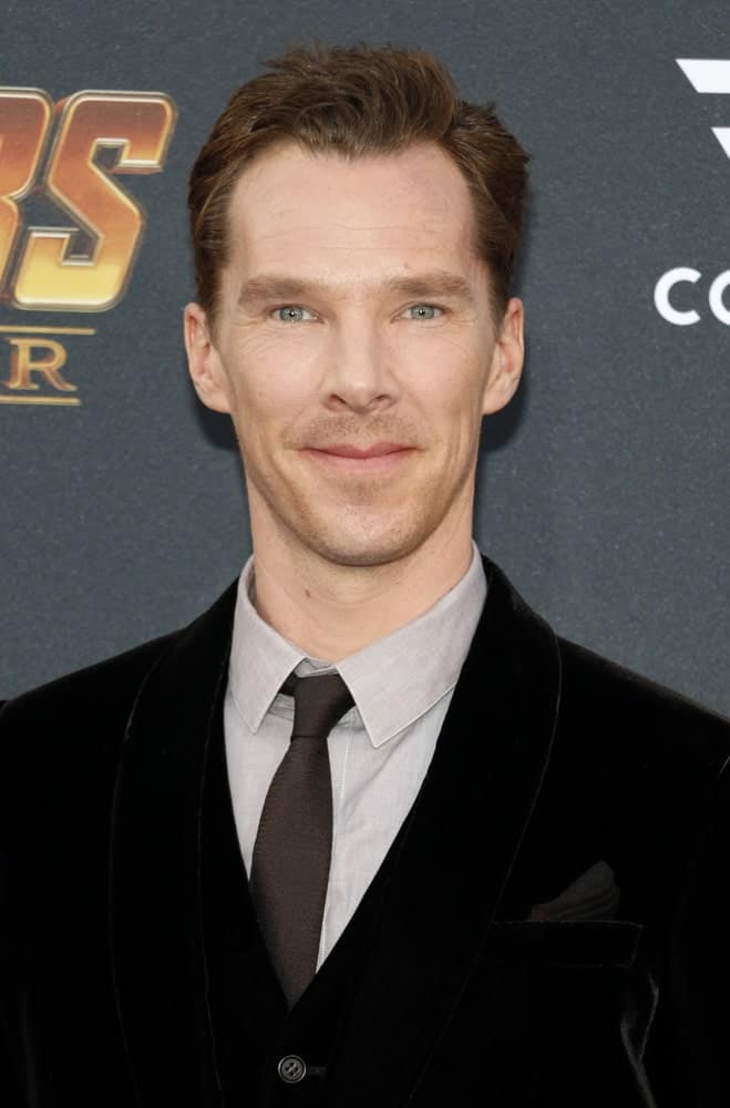 Benedict Cumberbatch exhibited a neat look showcasing a side-parted hairstyle at the premiere of Disney and Marvel's 'Avengers: Infinity War' held last April 23, 2018.