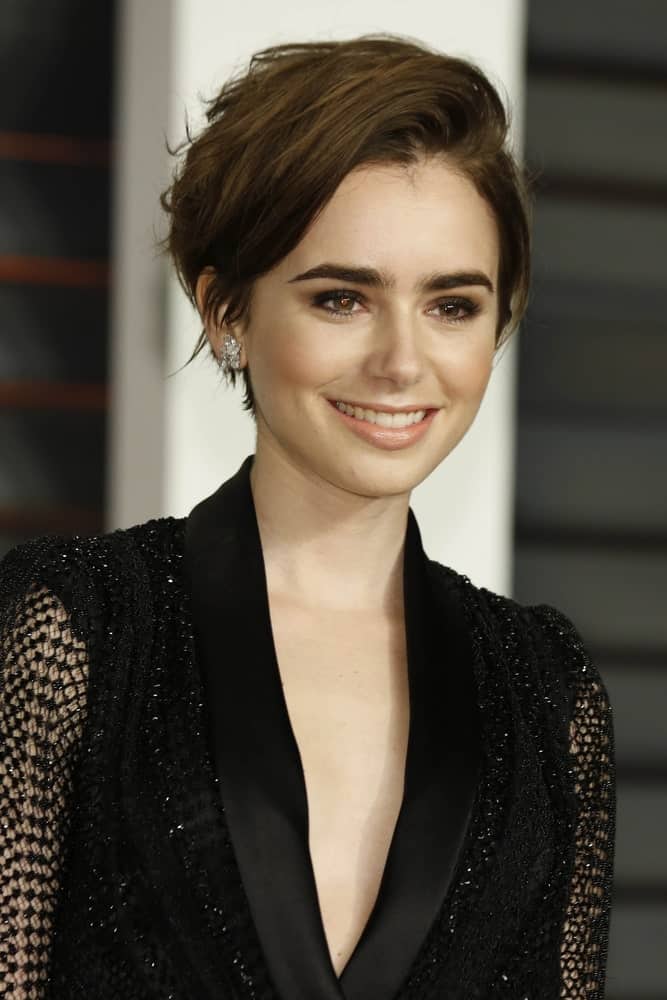 Lily Collins at the Vanity Fair Oscar Party 2015 at the Wallis Annenberg Center for the Performing Arts on February 22, 2015 in Beverly Hills, CA.