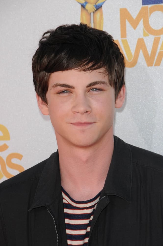 Logan Lerman at the 2010 MTV Movie Awards Arrivals, Gibson Amphitheatre, Universal City, CA. 