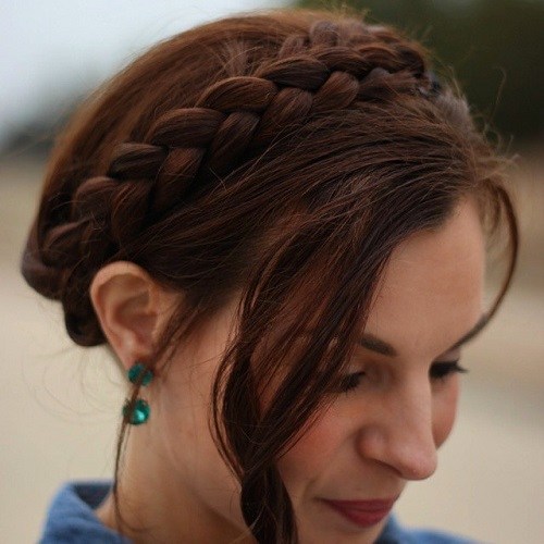 20 Elegant Ways to Have Milkmaid Hairstyles