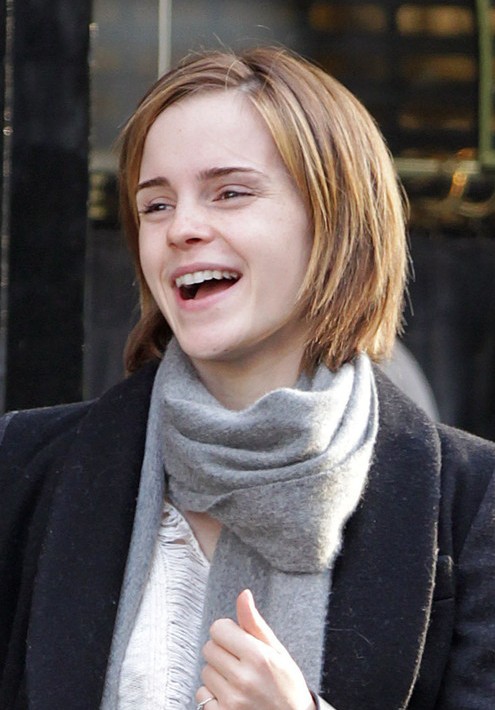 Sweet Short Haircut for Girls - Emma Watson Short Bob Hairstyles