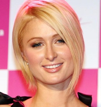 Paris Hilton Elegant Blonde Inverted Bob