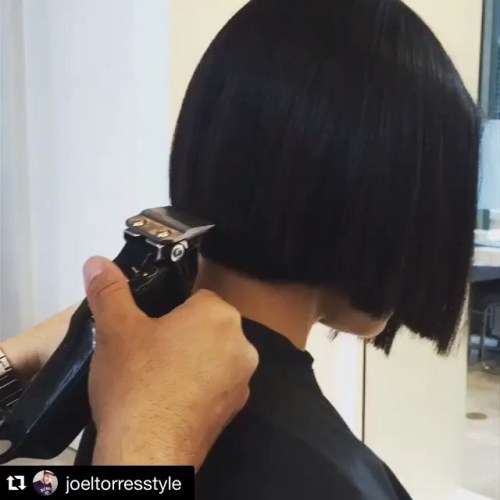 short black blunt bob hairstyle for African American women