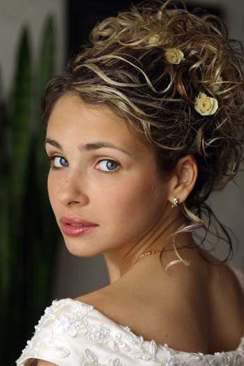 New-Wedding-Hairstyles-Pictures-(15)