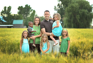 McKnight family modeling outside