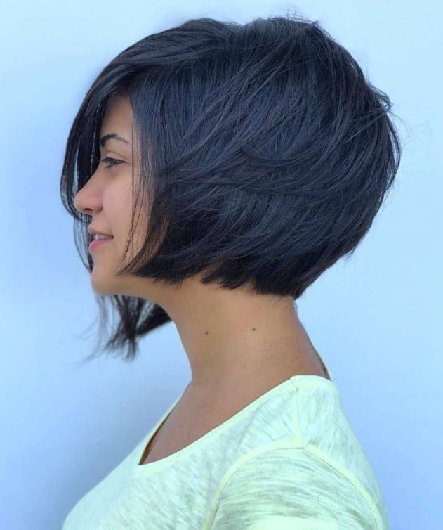 Short bob haircuts and hair colors 2021-2022