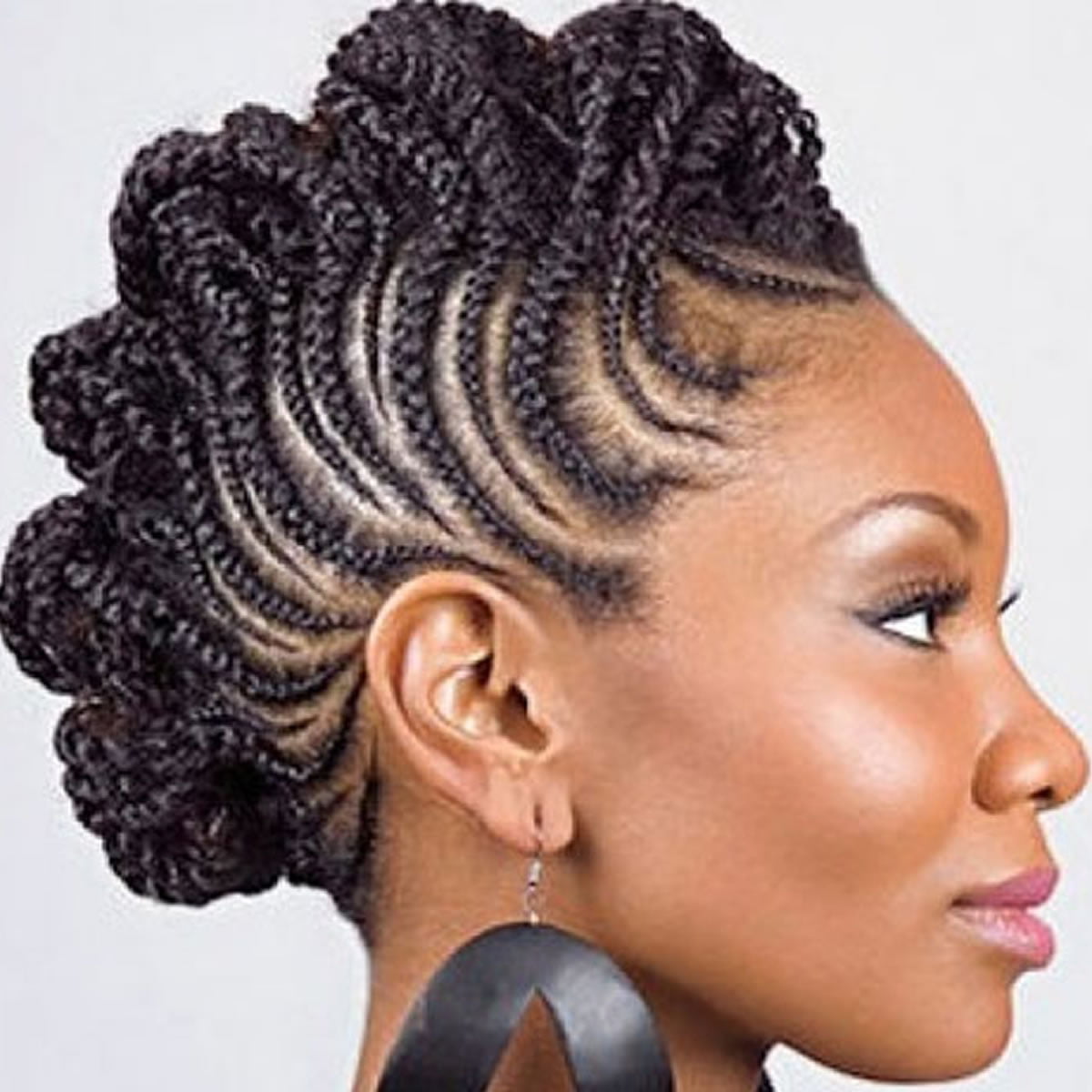 Mohawk black women hairstyles for summer 2018-2019