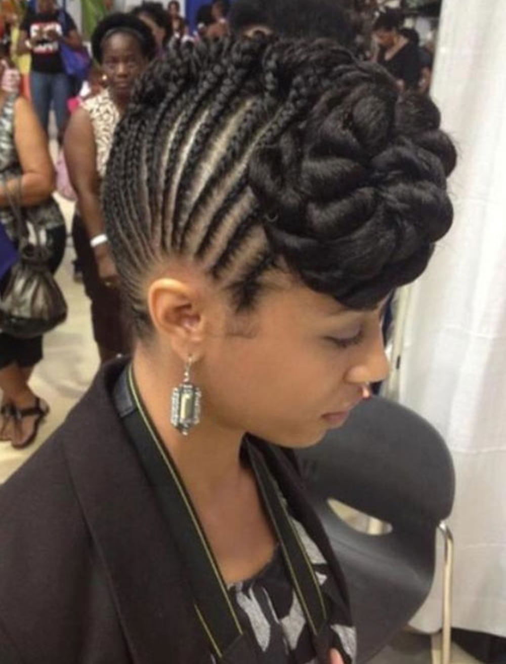 Mohawk black women hairstyles for summer 2018-2019