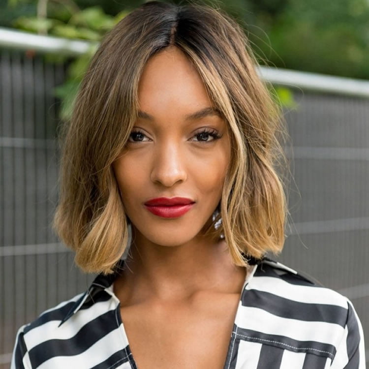 Center part medium Bob hairstyles for black women