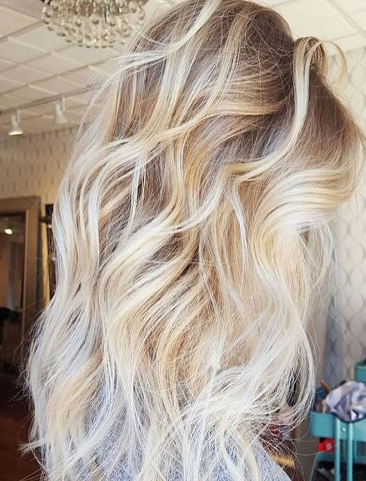 Beautiful Blonde Hair Color Ideas for Long Hair