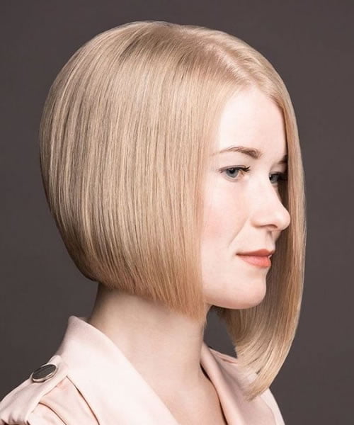 Short bob haircuts and hairstyles for 2021-2022