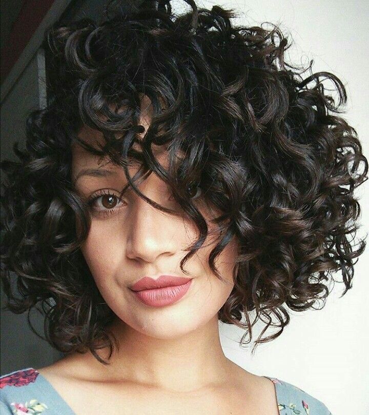 Curly Bob Hairstyles & Haircuts in 2021-2022