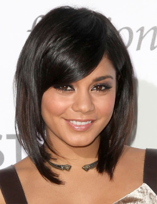 short bob haircut with bangs 2019-2020