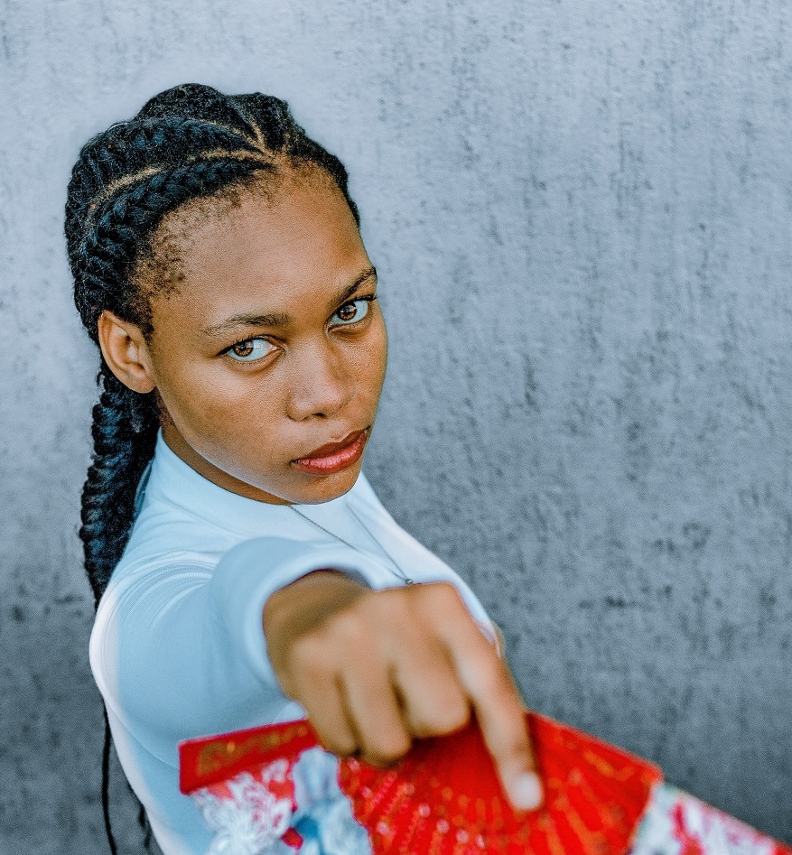 african woman with braid