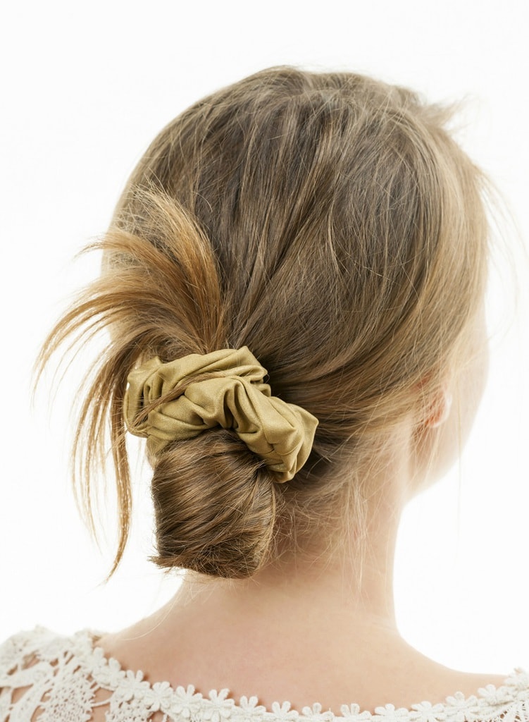 messy bun with scrunchie