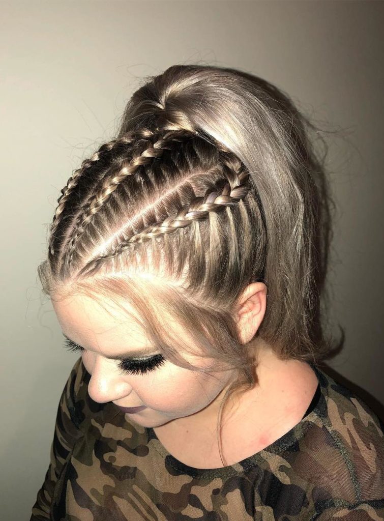 Ash Blonde Ponytail - Hair Colors For Spring