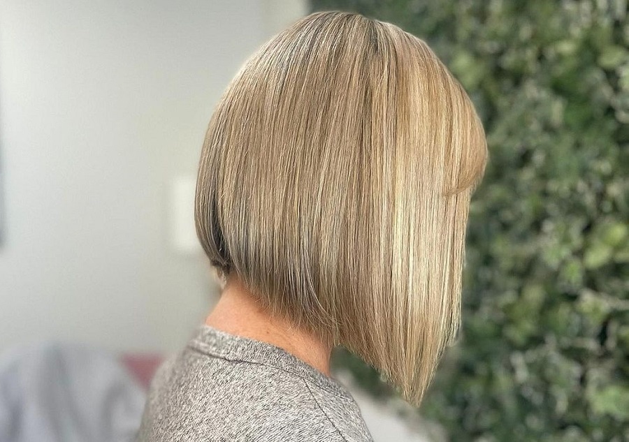 angled bob with sandy brown hair