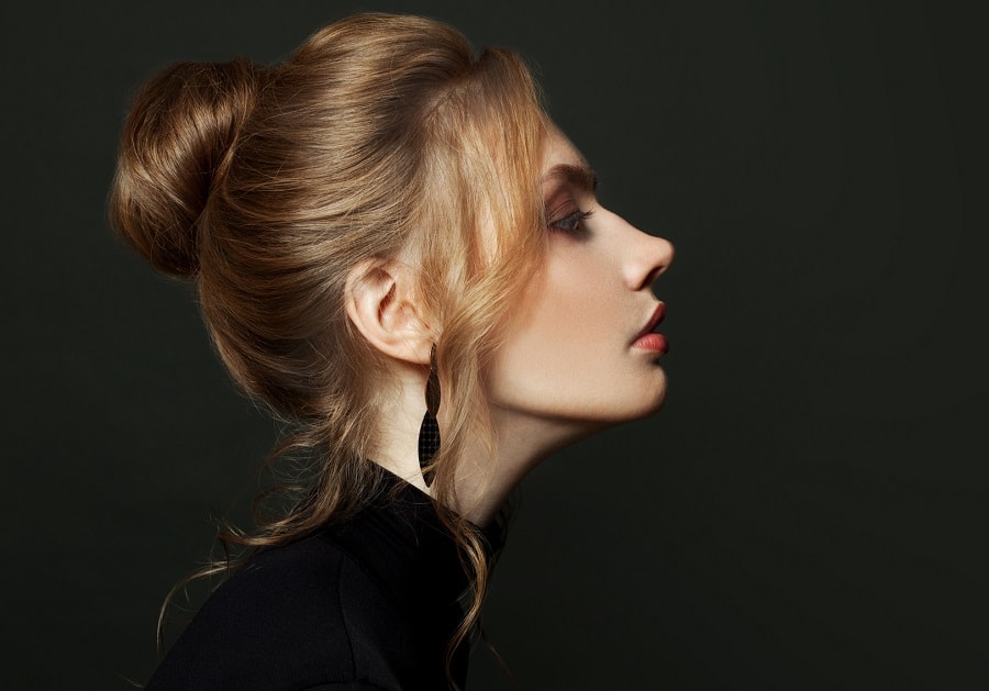 vintage updo for long blonde hair