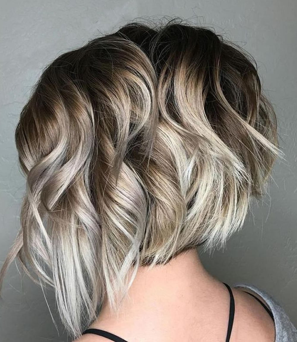 Asymmetrical Short Haircuts 