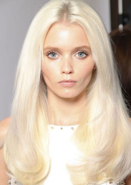 Blonde hair colors for long hair in 2021-2022