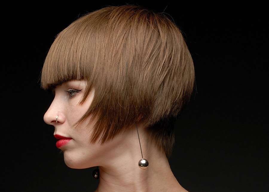 asymmetrical bob with bangs