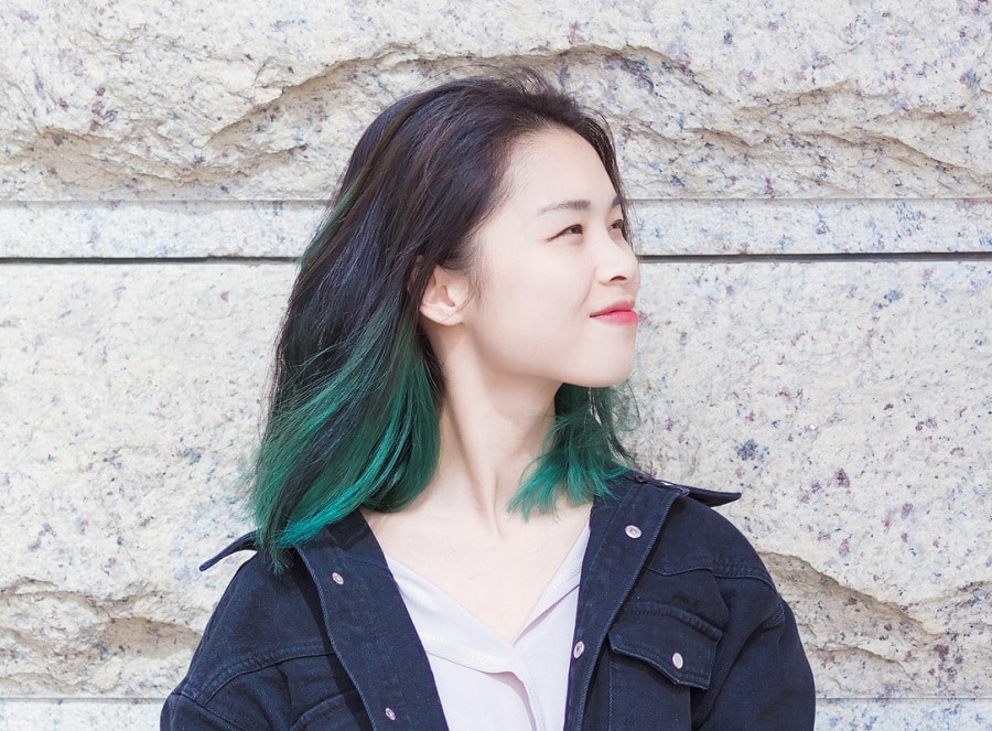 green hair tips