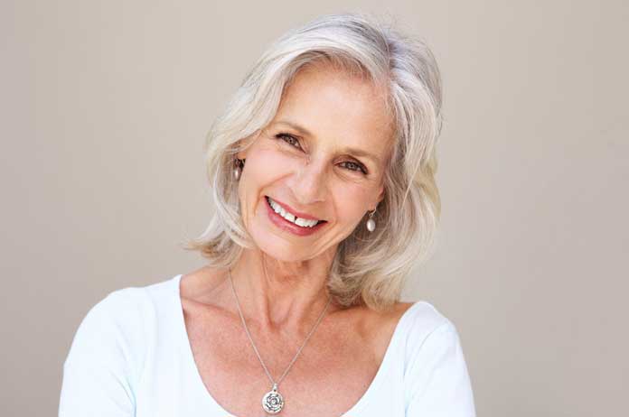 youthful hairstyles over 50