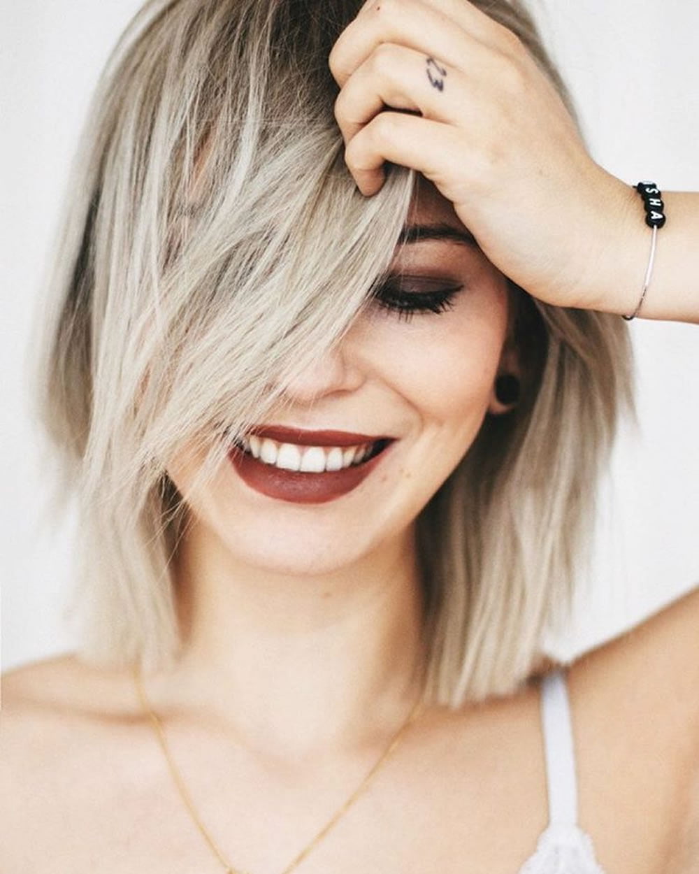 2018 Short Layered Bob Hairstyles & Short Haircuts for Modern Women - Short Hair Colors