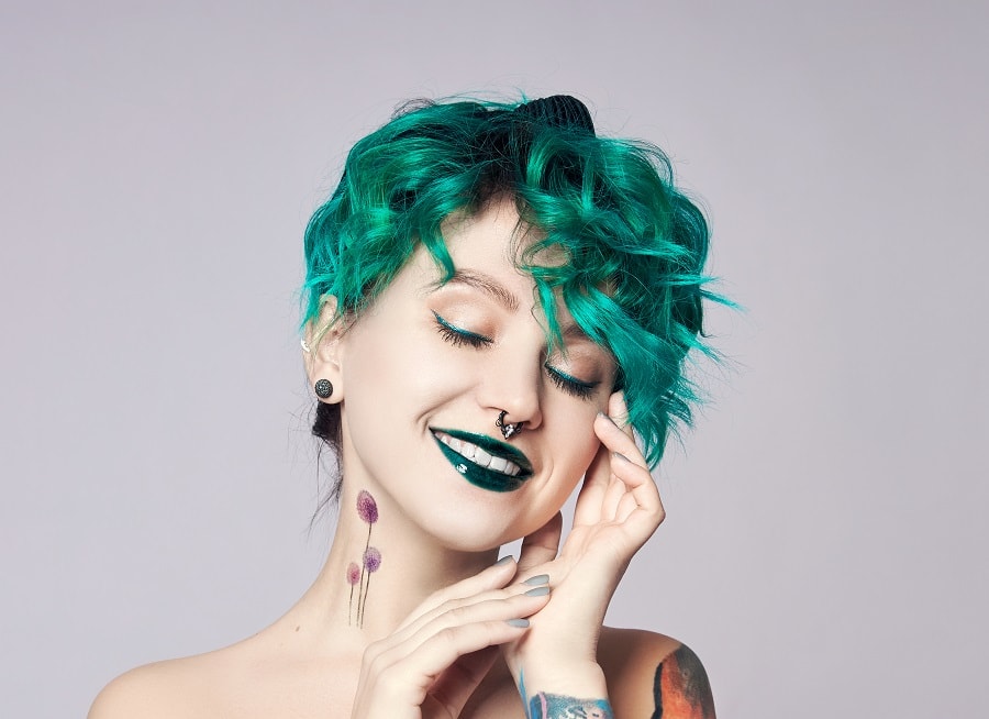 curly green hair