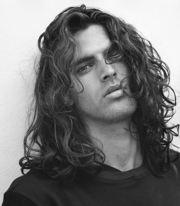 long wavy haircuts for men