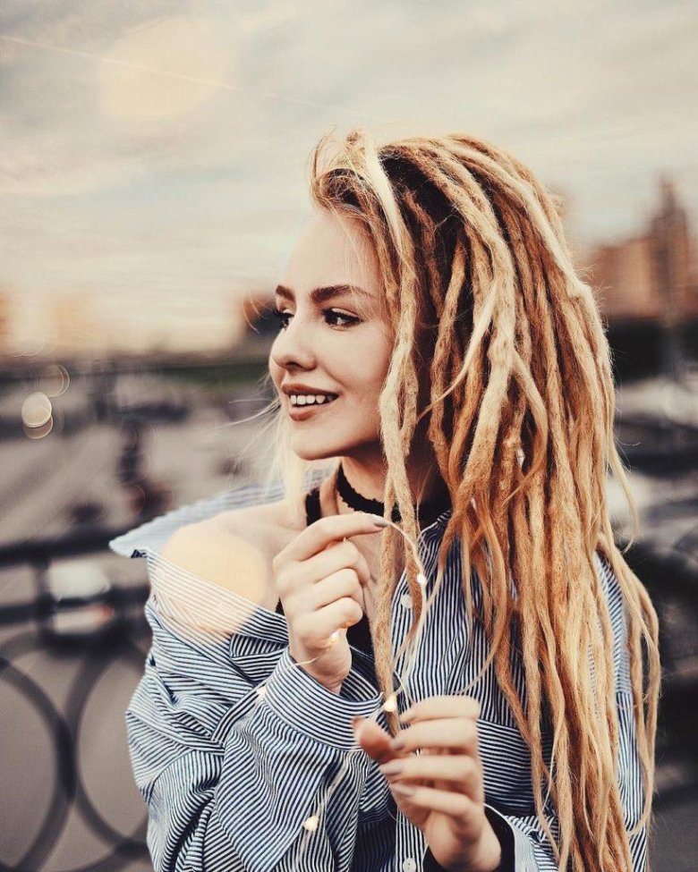 Dreadlock hairstyles for women in 2022-2023