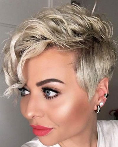 Short haircuts for women in 2020