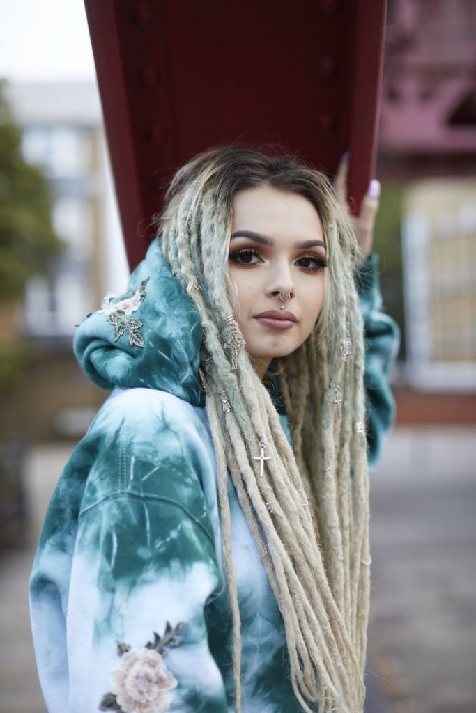 Dreadlock hairstyles for women in 2022-2023