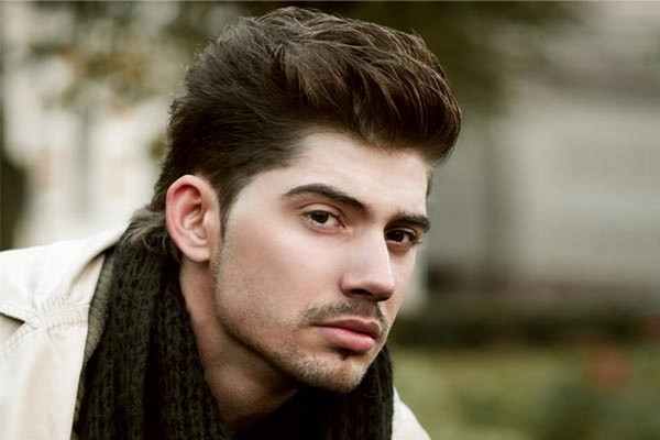 Short hairstyles for men with thick hair