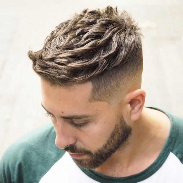 Short Quiff Men's Hairstyle