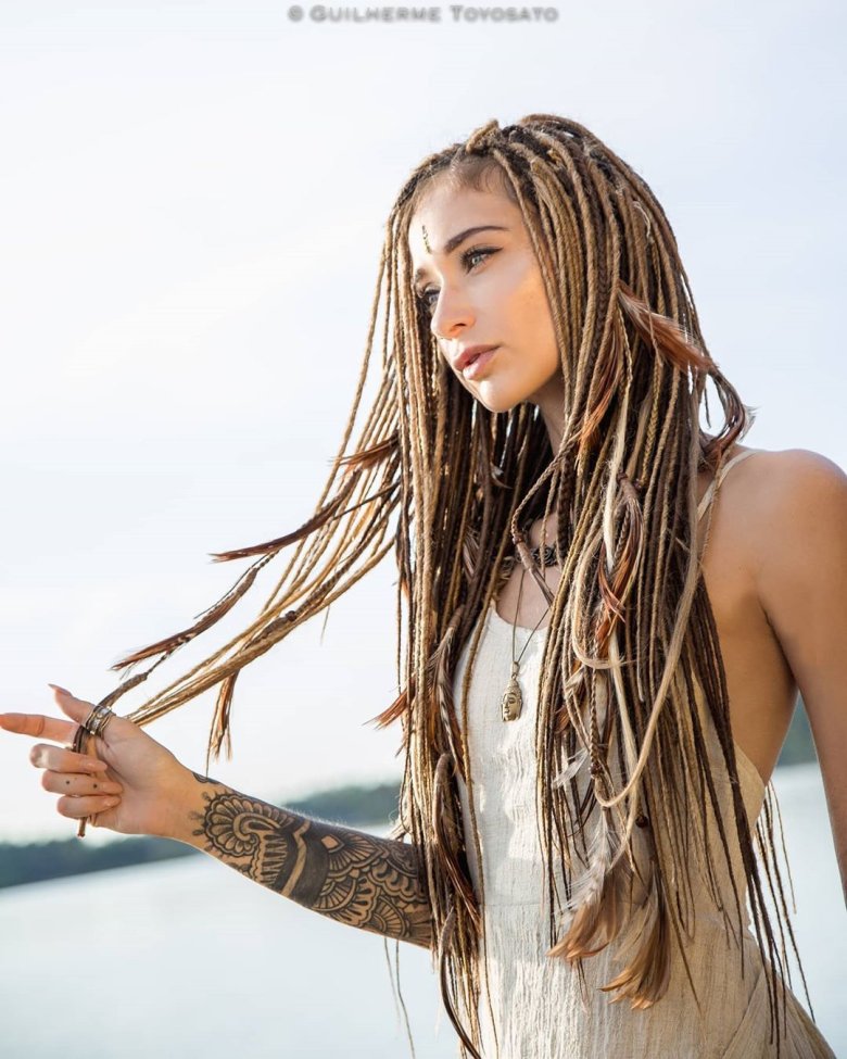 Dreadlock hairstyles for women in 2022-2023