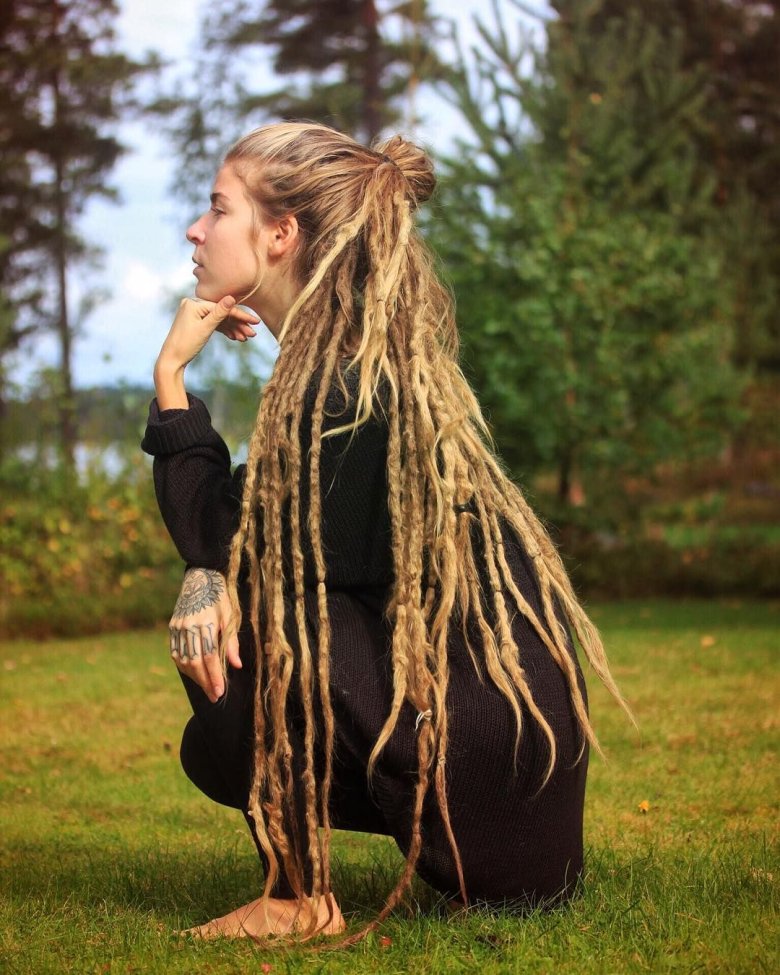 Dreadlock hairstyles for women in 2022-2023