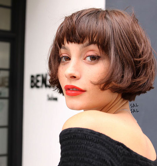 Short Layered Bob Hairstyles With Bangs