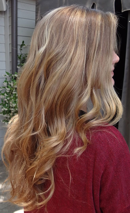 24 Pretty and Lovely Blonde Hairstyles_18