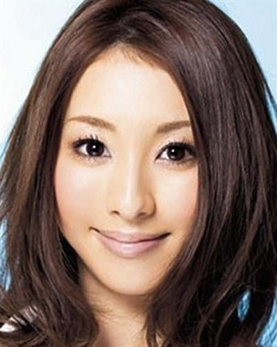 20 Inspirations of Round Face Asian Hairstyles