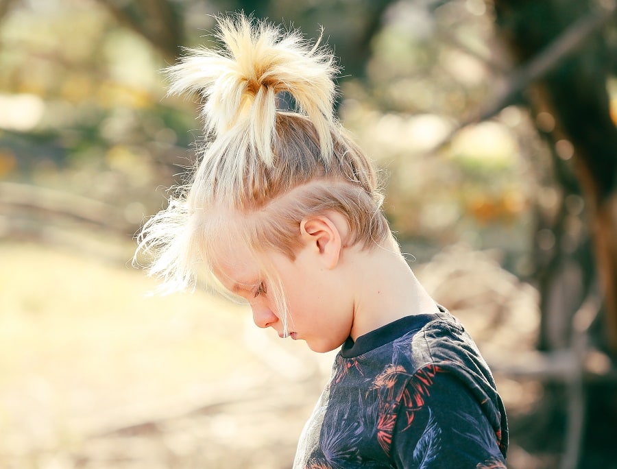 straight ponytail for boys