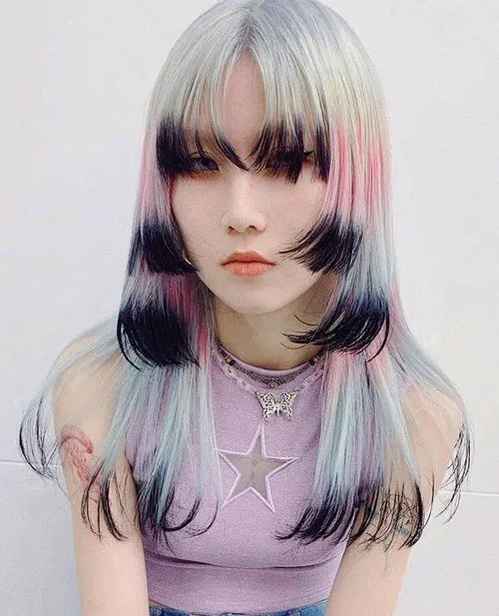 Four Step Hime Cut With Dyed Ends